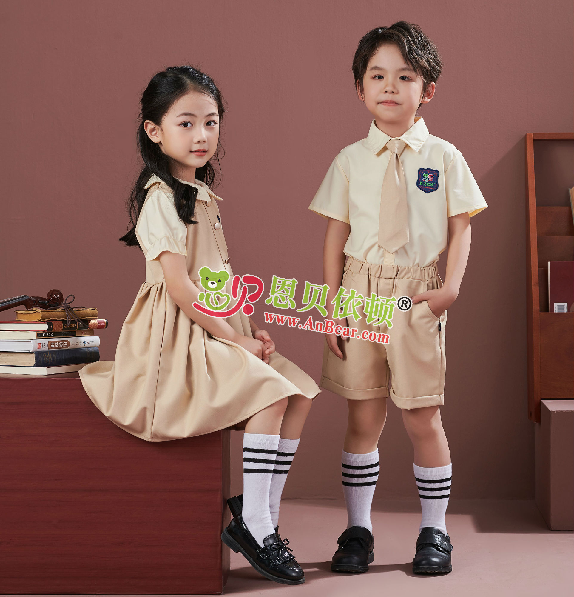 N10607AB幼兒園夏季園服-2024夏季新款園服|2024英倫風校(xiào)服|恩貝依頓園服